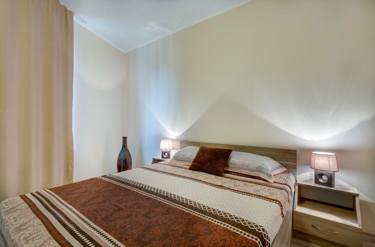 Esteban Vip Residence Club Nesebar Exteriör bild